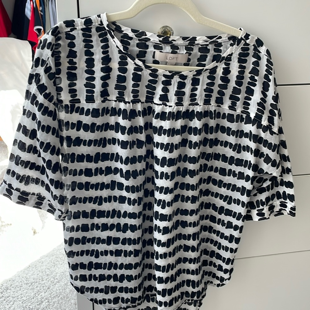 Loft black and white top
